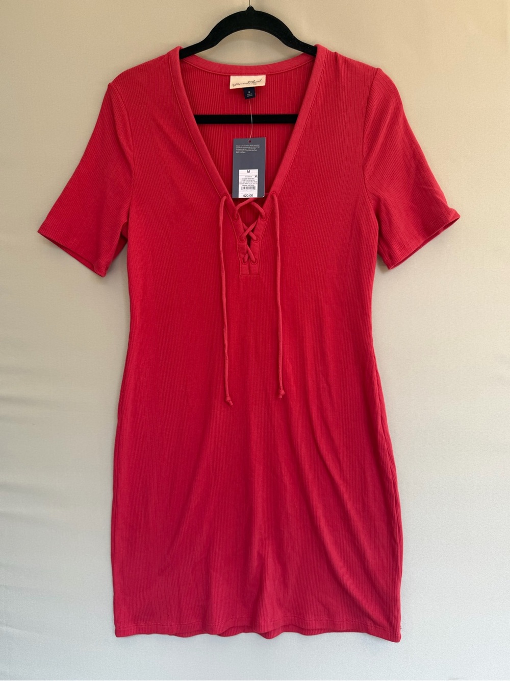 Women's Short Sleeve Knit Bodycon Dress - Universal Thread Red Size M NWT
